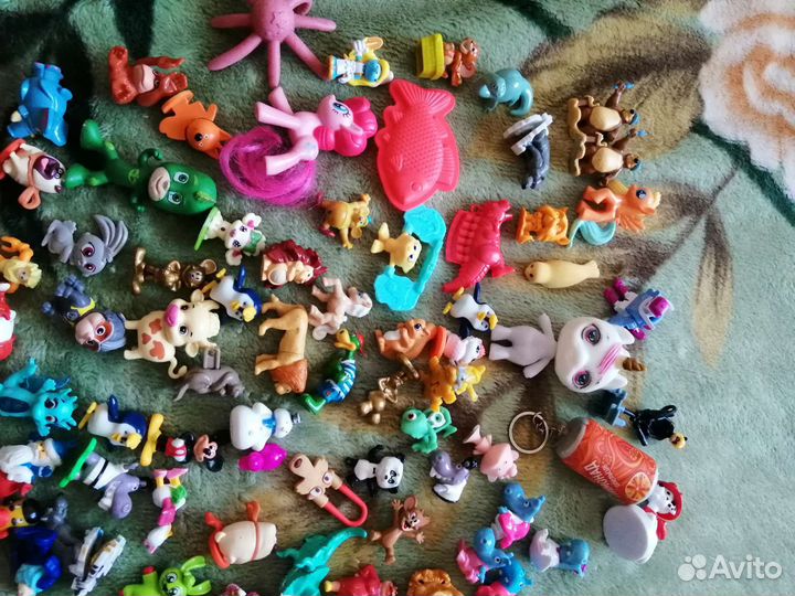 Много, игрушек, из, киндера