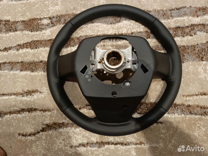 Новое рулевое колесо Toyota Camry 70 кожа подогрев