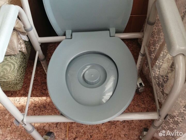 Стул кресло-туалет
