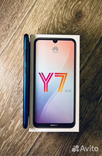 HUAWEI Y7 (2019), 3/32 ГБ