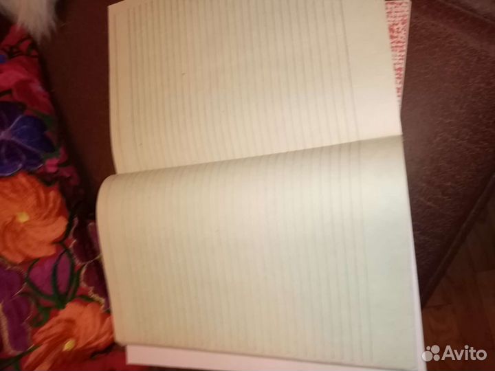 Общие тетради А4, 96 листов в клетку