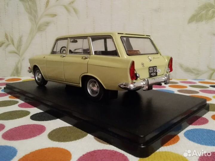 Москвич-427 1:24 Hachette