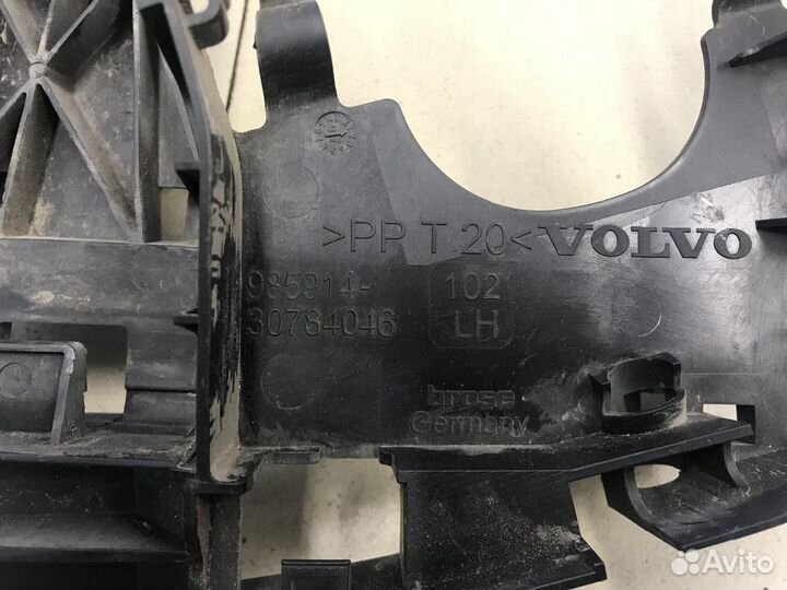 Кронштейн (сопут. товар) S40 2004-2012