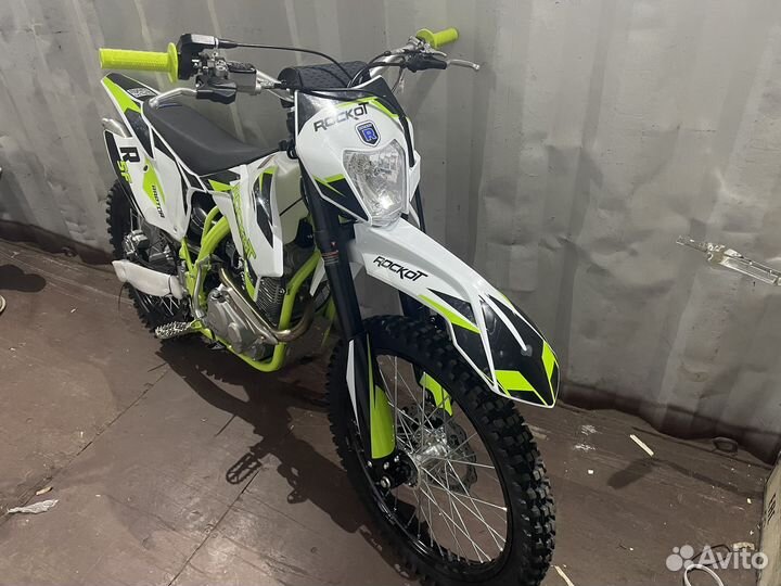 Мотоцикл эндуро rockot R5F Raptor (250сс, 172FMM