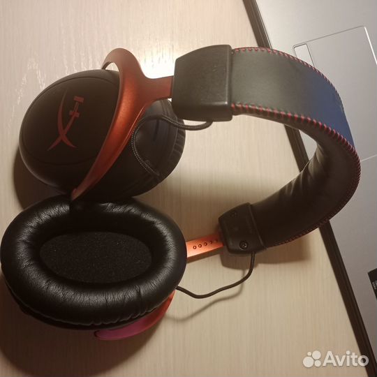 Наушники hiper x (без коннектора)