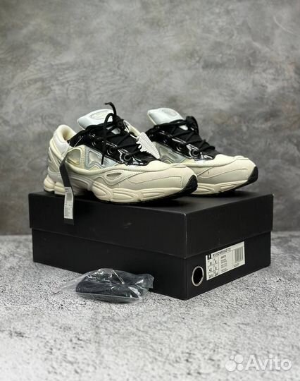 Adidas мужские кроссовки