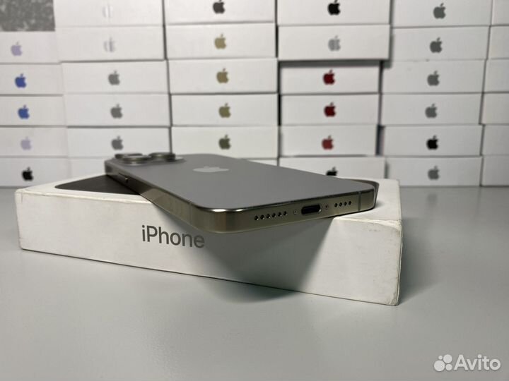 iPhone 15 Pro Max, 256 ГБ