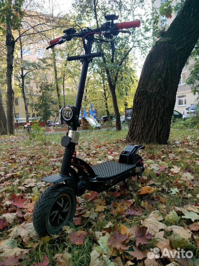 Скутер (электросамокат)