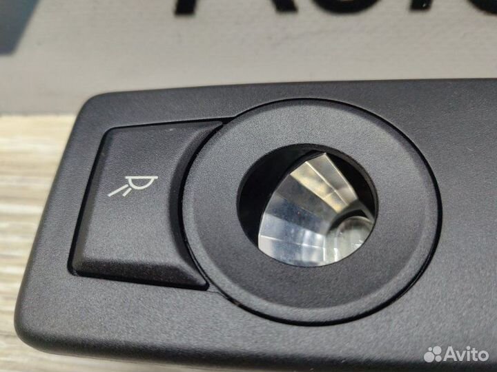 Плафон подсветки салона задний левый Bmw X5 E70