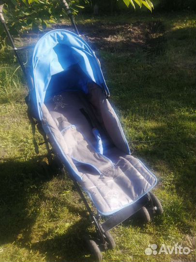 Прогулочная коляска трость