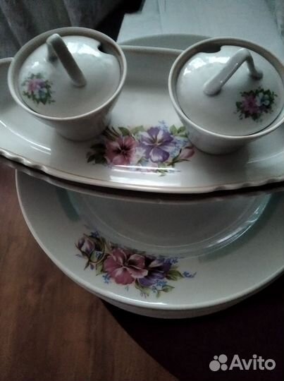 Тарелки Дулево