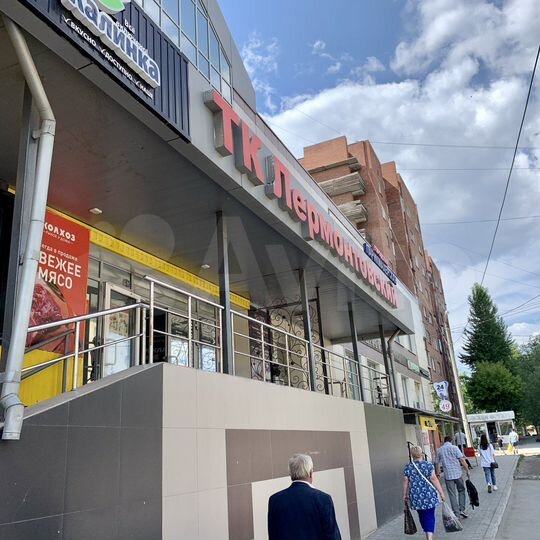 Торговая площадь, 65 м²