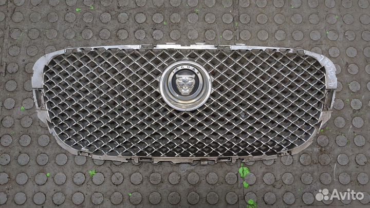Решетка радиатора Jaguar XF 2007–2012, 2009