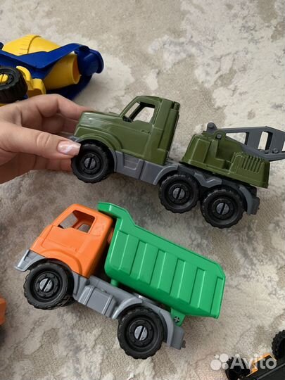 Машинки, мотоцикл, трактор (цена за всё) игрушки
