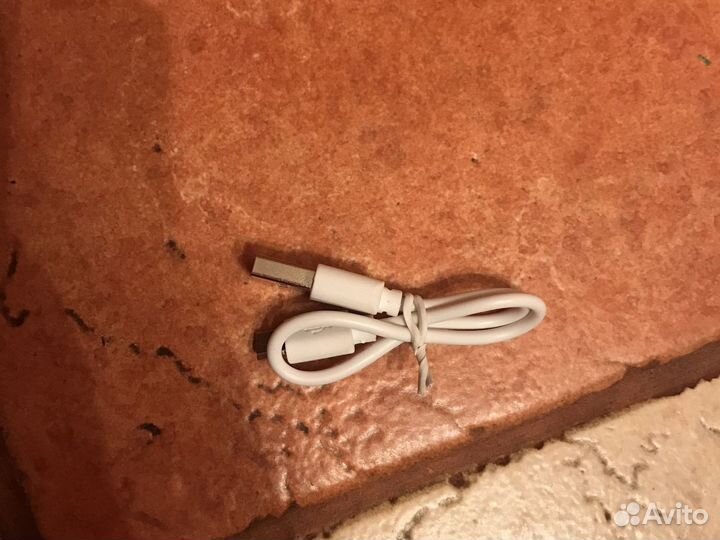 Беспроводной микрофон с динамиком