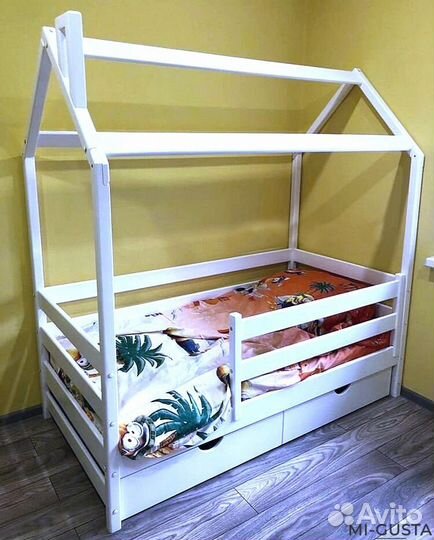 Кровать детская односпальная