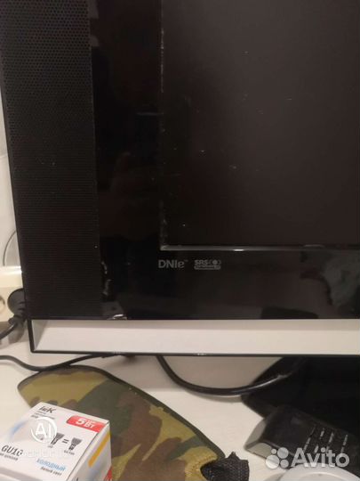 Телевизор samsung 37 дюймов