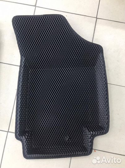 Автоковрики Ева 3д