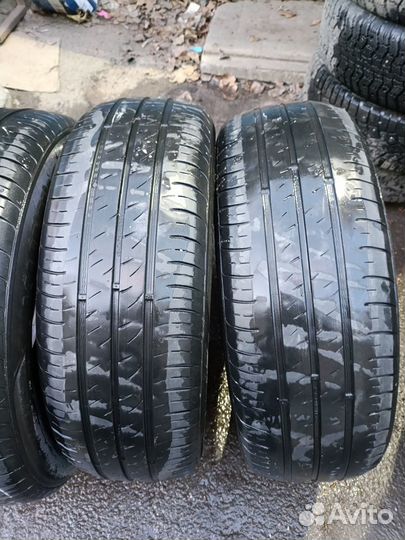 Kumho Ecowing ES01 KH27 215/65 R16 98H