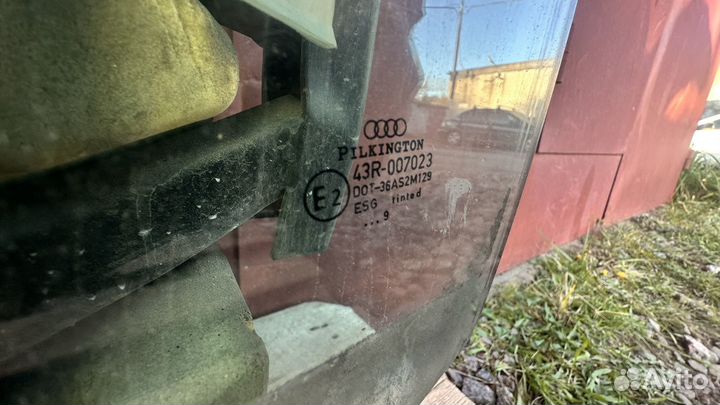 Стеклоподъемник передний правый Audi A4 B5