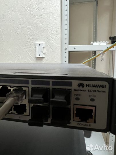 Коммутатор 48 портов Huawei S2700-52P-EI-AC