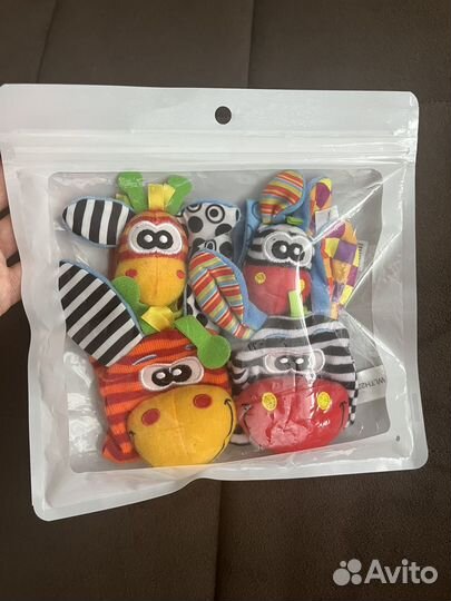 Браслеты и носки погремушки на ручки и ножки