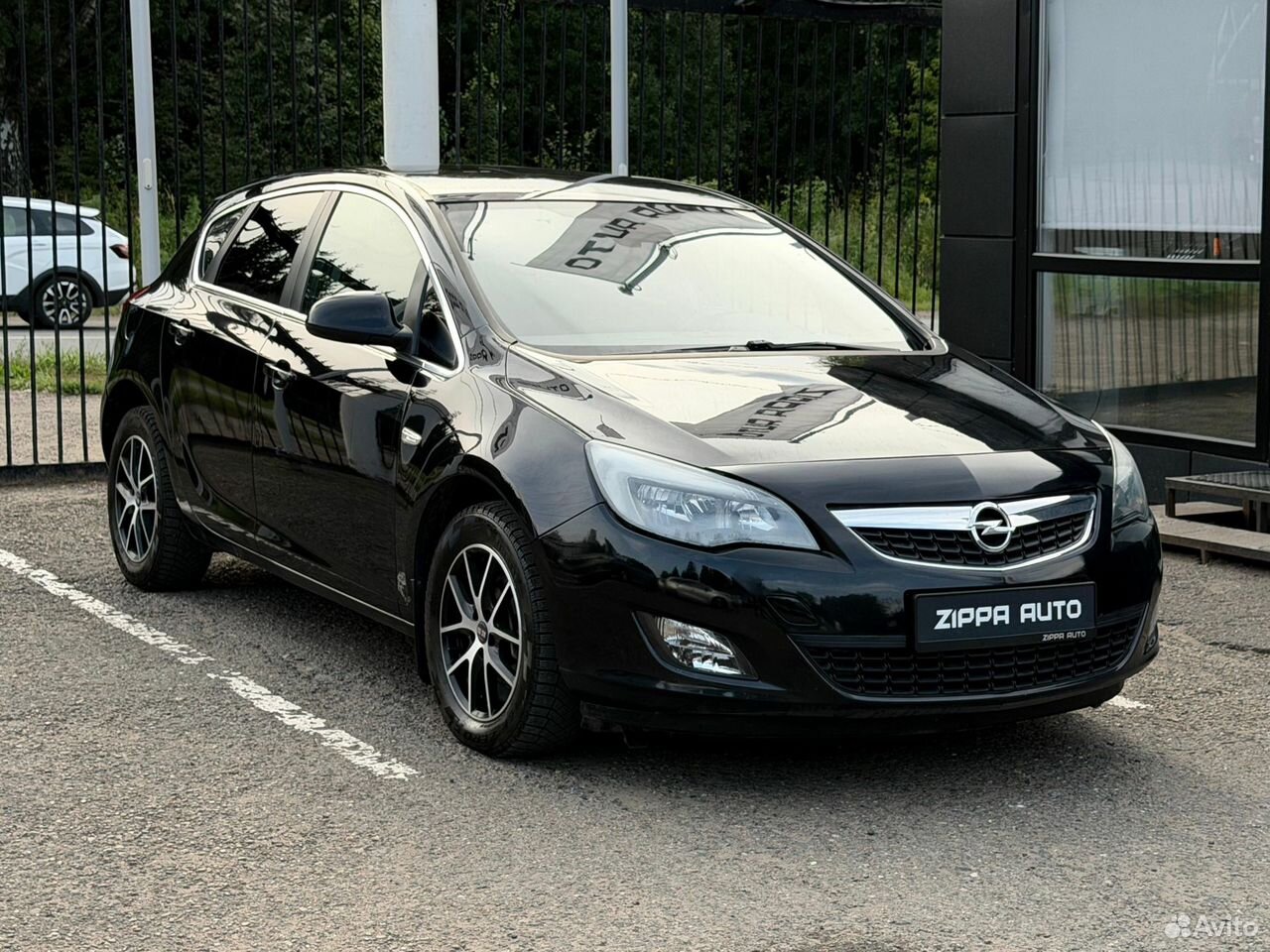 Opel Astra 1.6 AT, 2010, 137 404 км