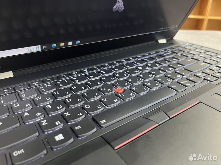 Ноутбук Lenovo T590 i5/16/256/MX250