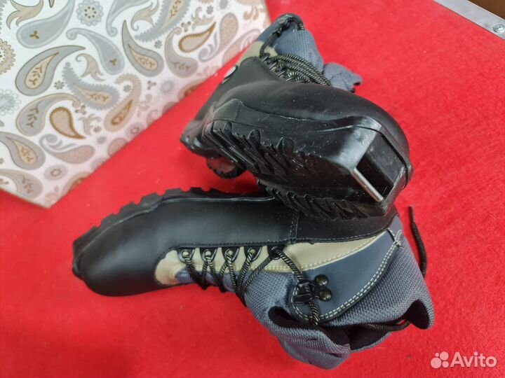 Лыжные ботинки salomon escape b5 41