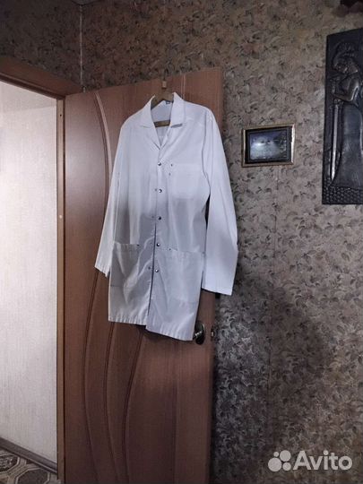 Медицинский халат женский 46-48 б/у