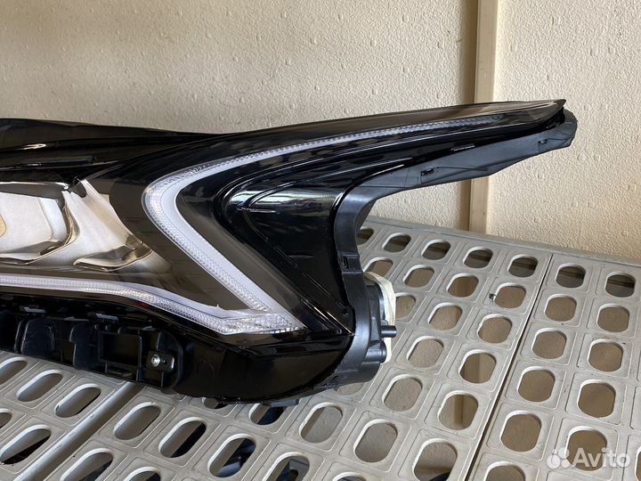 Kia k5 киа к5 фара левая 92101L2000