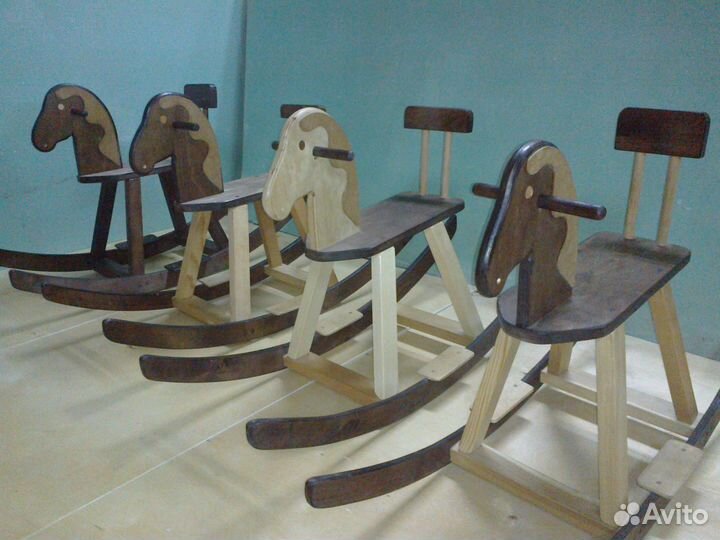 Коник-качалка