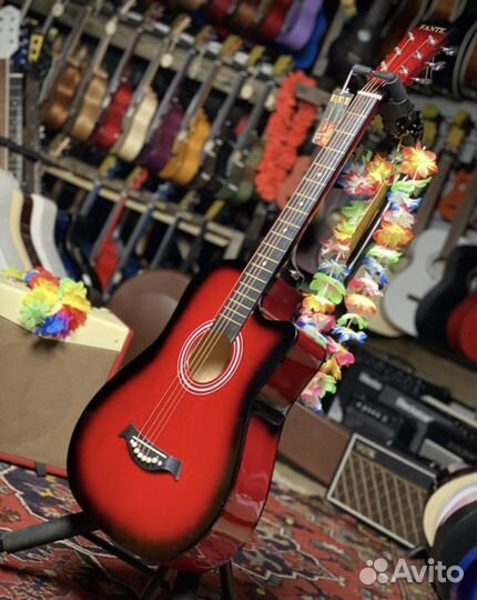Гитара акустическая красная + чехол