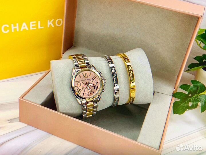 Часы наручные женские