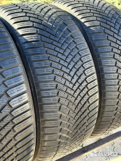 Yokohama BluEarth Winter V906 285/40 R22 и 325/35 R22