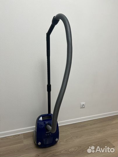 Пылесос с пылесборником Samsung SC4131