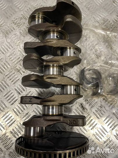 Коленвал Passat B7 2011-2015 (1.8 tfsi CDA 06H1050