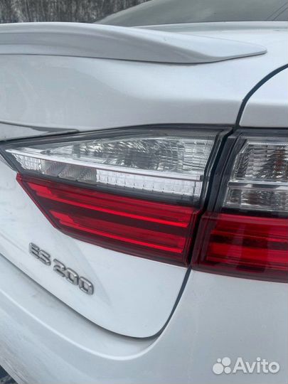 Фонарь задний внутренний правый Lexus Es200 XV60