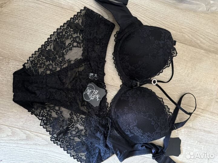 Комплект нижнего белья