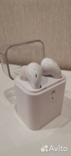Беспроводные наушники
