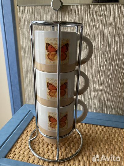 Набор чашек на подставке