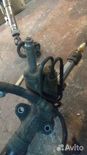 Subaru tribeca 2005 г.в.Рулевая рейка