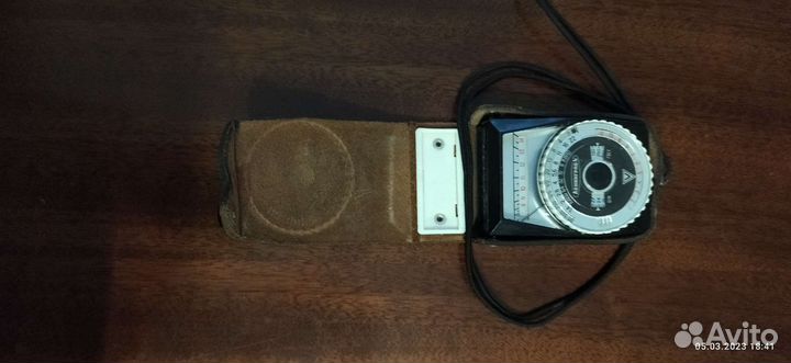 Фото-электрический экспонометр Ленинград-7