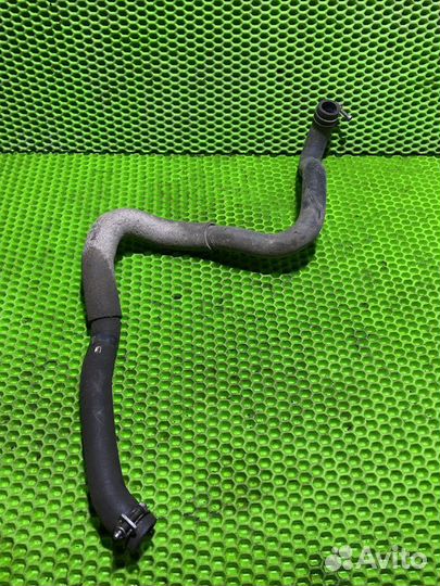 Патрубок отопителя Nissan Bluebird (U14) X рестайл