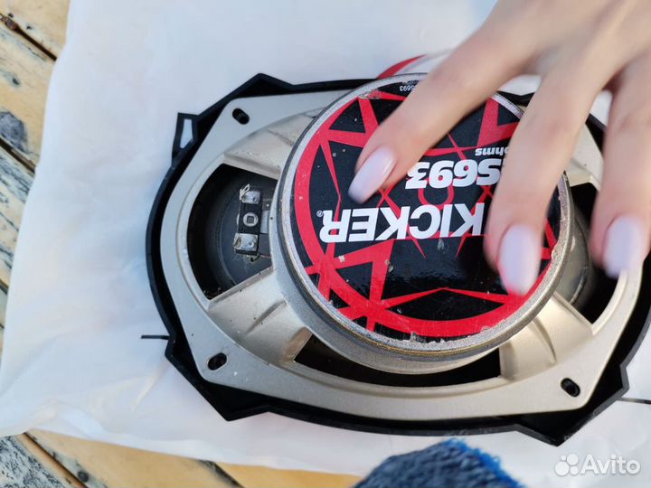 Музыкальная колонка