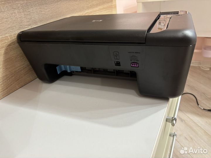 Принтер HP Deskjet f2483