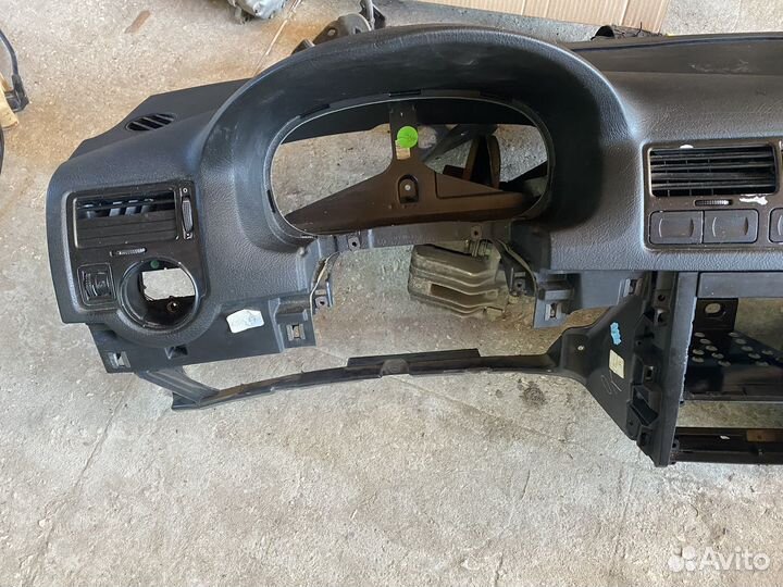 Торпедо приборная панель vw jetta 4 bora
