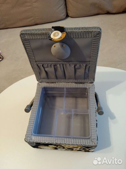 Шкатулка для швейной фурнитуры