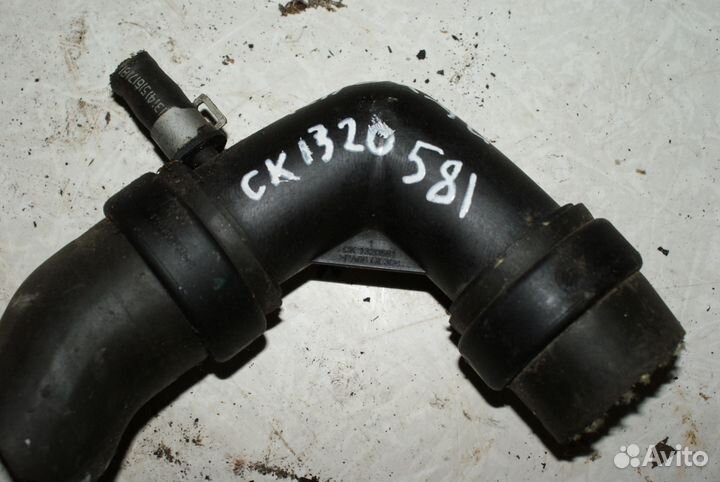 Трубка уголок фланец Nissan Qashqai J10