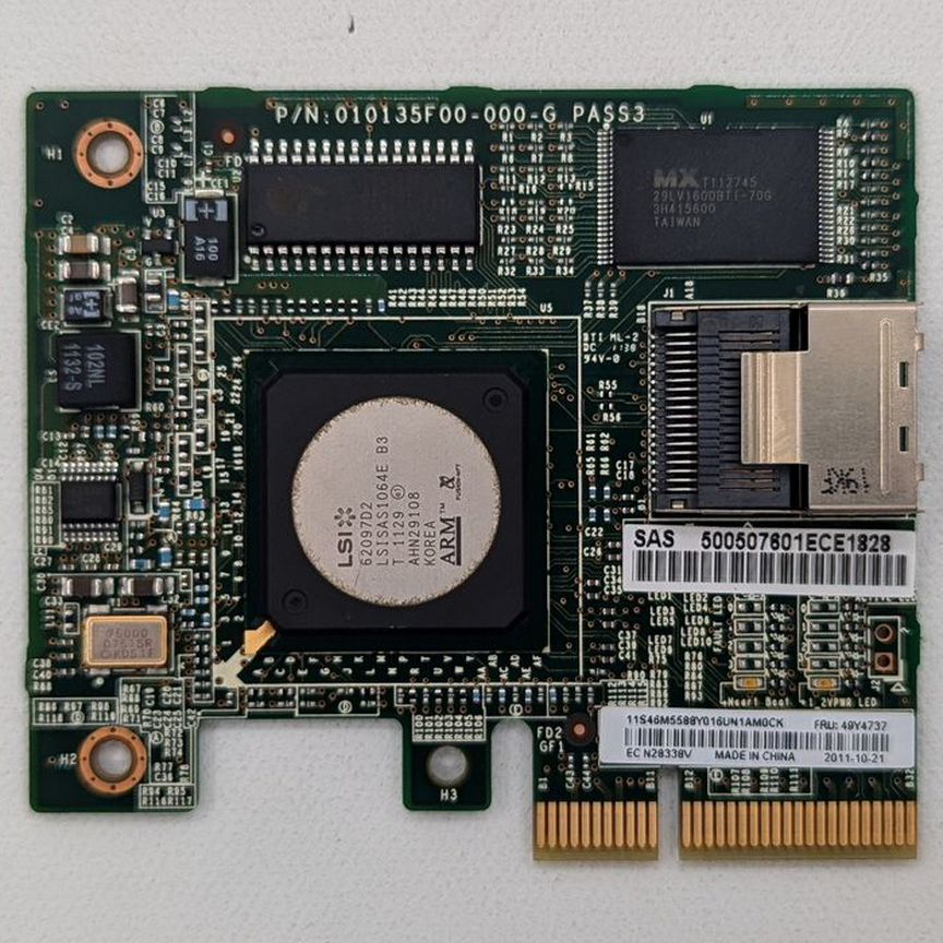 [49Y4737] Контроллер Raid 46m5588, Ibm System X3200